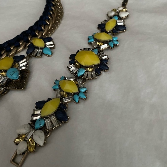 Chloe + Isabel Set - Picture 5 of 7